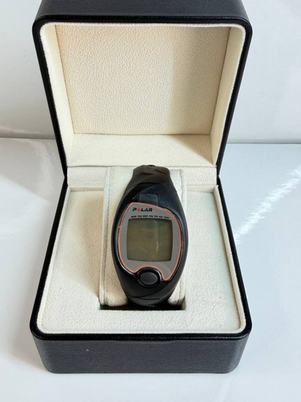 Polar F6 Heart Rate Monitor Fitness Watch – Like New